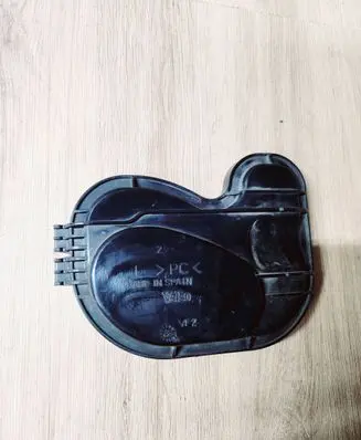 Volkswagen Golf IV Headlight/headlamp dust cover 