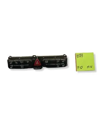 Mercedes-Benz E W210 Hazard light switch PA6GK20GF10