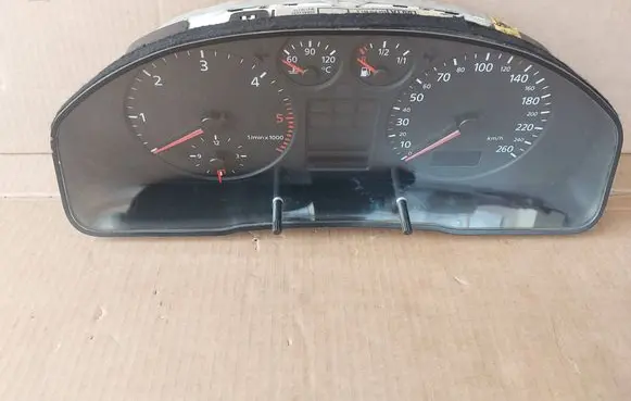 Speedometer (instrument cluster)
