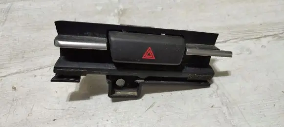 Mazda 2 Hazard light switch DA6A664H0 DB5J66C0MA