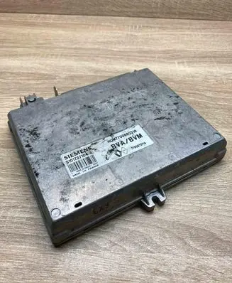 Renault Laguna I Engine control unit/module ECU HOM7700860316 7700873714