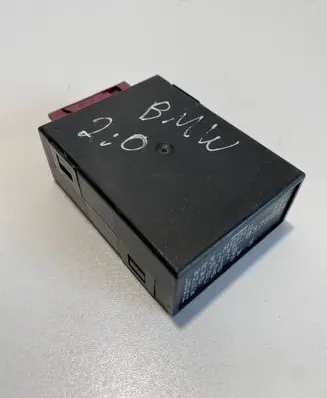 BMW 5 E39 Light module LCM 8375964