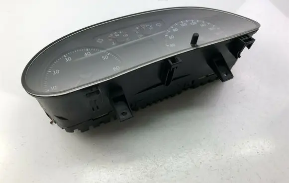 Volkswagen Polo IV 9N3 Speedometer (instrument cluster) 6Q0920823 G1444