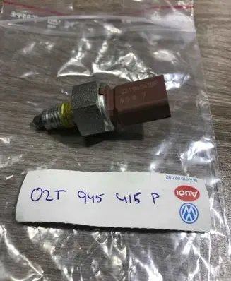 Volkswagen Golf VI Reversing light switch sensor 02T945415P