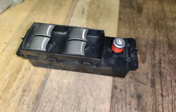 Honda Legend Electric window control switch 35750SJAA02