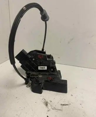 Volvo V50 Front door lock 30799308