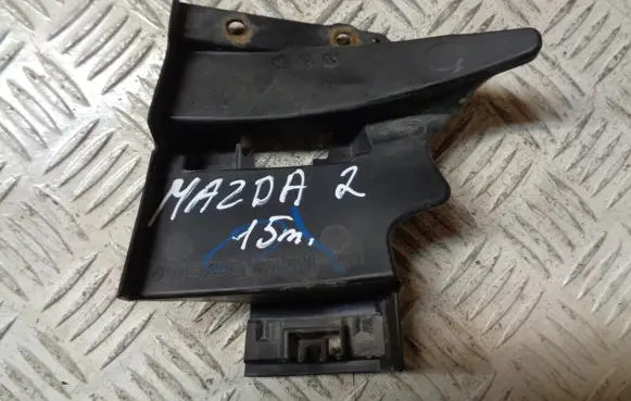 Mazda 2 Intercooler air guide/duct channel DB5J50103