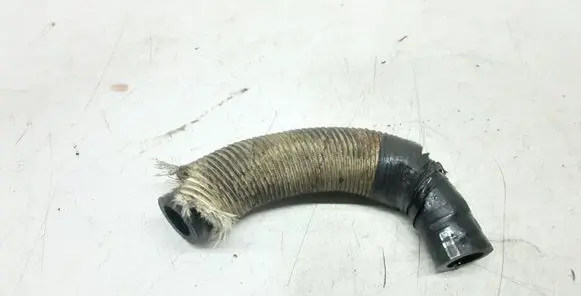 Toyota Verso Breather hose/pipe 