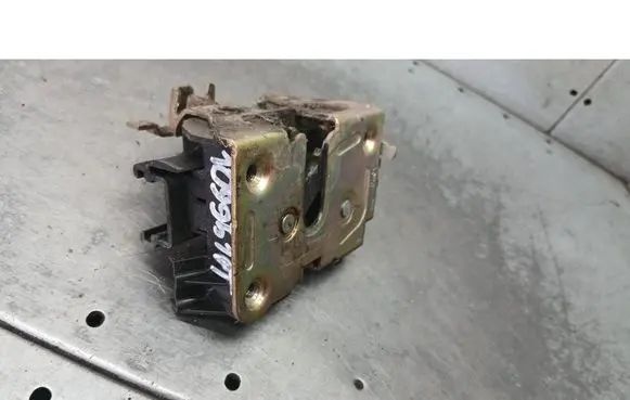 Renault Kangoo I Rear door lock