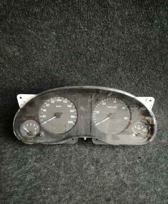 Volkswagen Sharan Speedometer (instrument cluster) F5RF10A855A