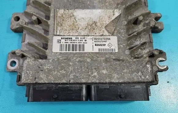 Renault Scenic I Engine control unit/module ECU 8200272464 IMPRK1429396