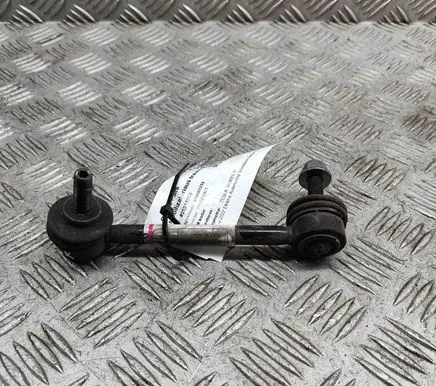 Tesla Model Y Rear anti-roll bar/stabilizer link 104449100F
