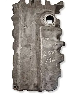 Volkswagen Golf VII Oil sump 04L103603C