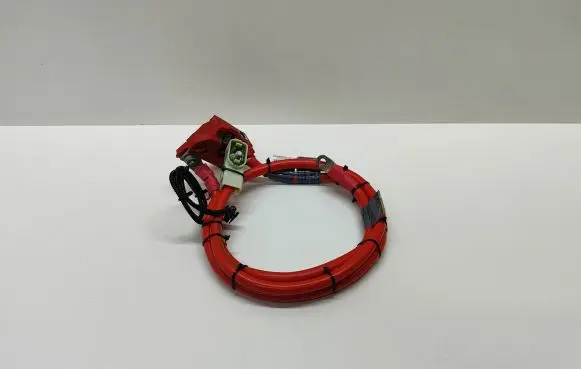 BMW 5 E60 E61 Positive cable (battery) 6989782 10304410 6989781