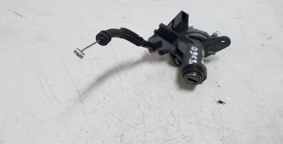 Audi A8 S8 D3 4E Tailgate exterior lock 8E0827573