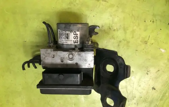 Alfa Romeo Mito ABS Pump 0265251816 51879980