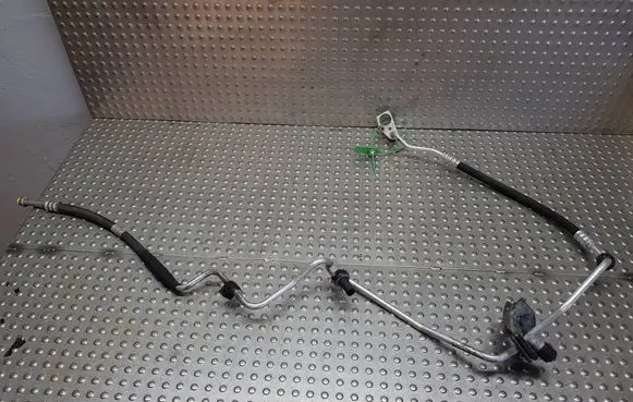 Mercedes-Benz E W211 Air conditioning (A/C) pipe/hose S26370464 A2118308215