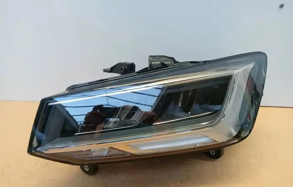 Audi Q2 - Headlight/headlamp 81A941011