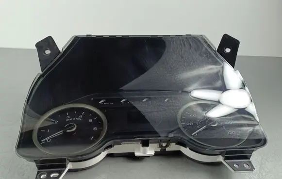 Ford F150 Speedometer (instrument cluster) P5522019