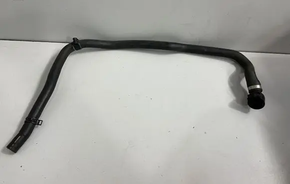 BMW 2 F22 F23 Engine coolant pipe/hose 9243891