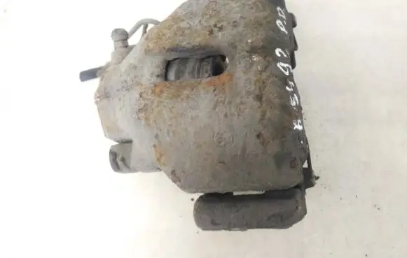 Volkswagen PASSAT B5 Front brake caliper