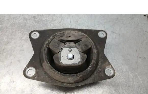 Opel Vectra C Gearbox mount