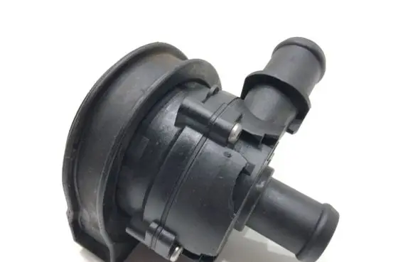 Seat Ateca Oil filter mounting bracket 5G0965567A