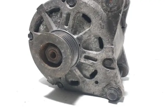 Volkswagen Touareg I Generator/alternator 059903015P