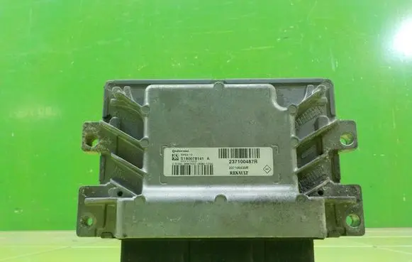 Renault Megane III Engine control unit/module 237100487R