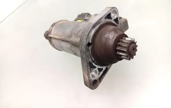 Volkswagen Golf VI Starter motor 2QK08765P
