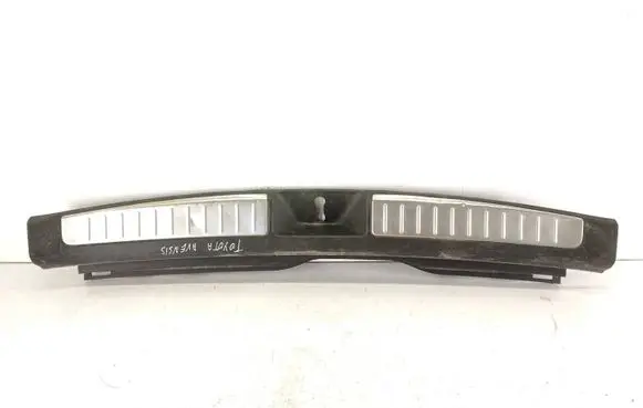 Toyota Avensis T250 Trunk/boot sill cover protection 5838705090