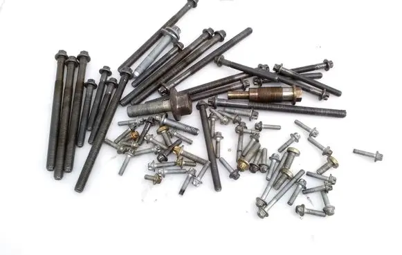 Mercedes-Benz A W176 Nuts/bolts 