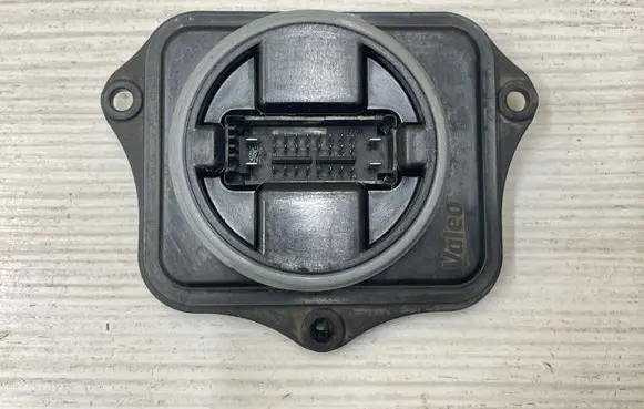 Ford Fusion II Xenon control unit/module 90057397
