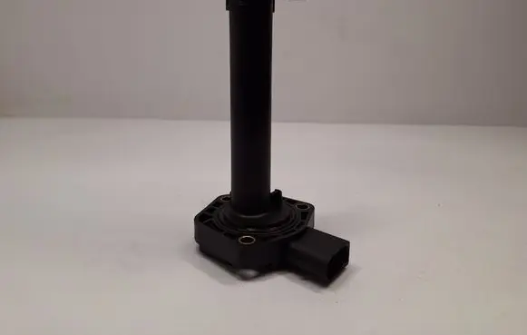 BMW 5 E60 E61 Oil level sensor 7607909 12617607909 12617567722