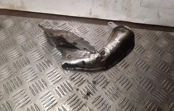 Audi Q5 SQ5 Exhaust heat shield 8K0301325B