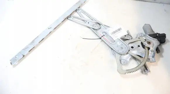 Toyota Yaris Front window lifting mechanism without motor