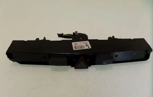 Opel Zafira B Hazard light switch 13100105 03758075
