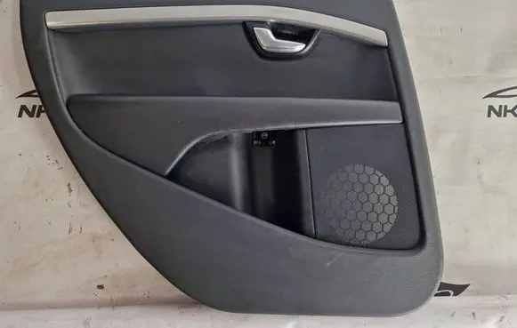 Volvo XC70 Rear door card panel trim 31272006 30653816