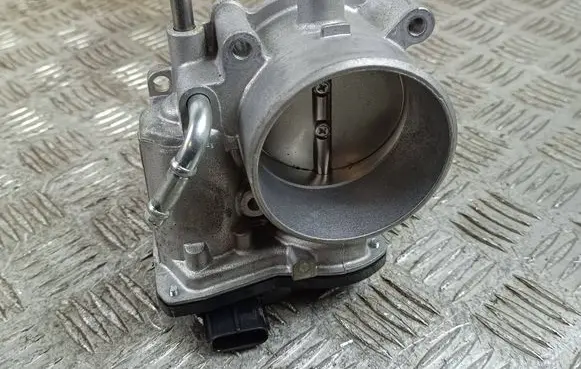 Subaru Forester SK Throttle valve P0HF00909 40609 4H092120