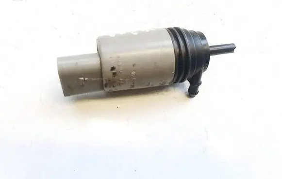 BMW 5 E60 E61 Windscreen/windshield washer pump 67126934159 23557610