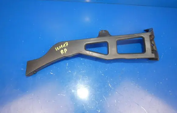 Mercedes-Benz CLA C117 X117 W117 Front bumper mounting bracket A1178850021