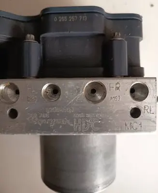 Peugeot Boxer ABS Pump 0265257713 269766 52065548