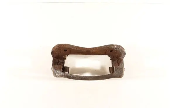 SsangYong Actyon Front Brake Caliper Pad/Carrier BC412035
