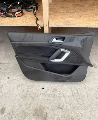 Volvo XC70 Front door trim (molding) 11840260 1336691RTR