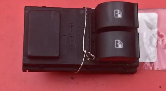 Fiat Punto (199) Electric window control switch