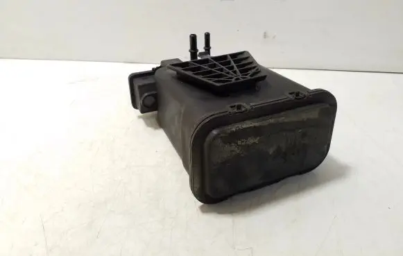 Active carbon filter fuel vapour canister