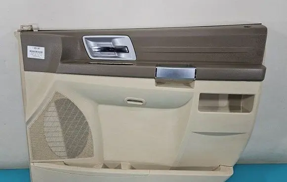 Chrysler Voyager Front door card panel trim IMPRK1439387