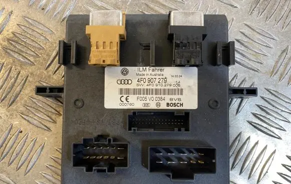 Audi A6 S6 C6 4F Comfort/convenience module 4F0907279 4F0910279 F005V00384