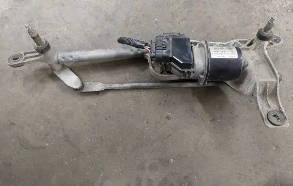 Fiat Idea Front wiper linkage and motor MS1592007514 0596B