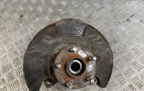 Subaru Forester SH Front wheel hub